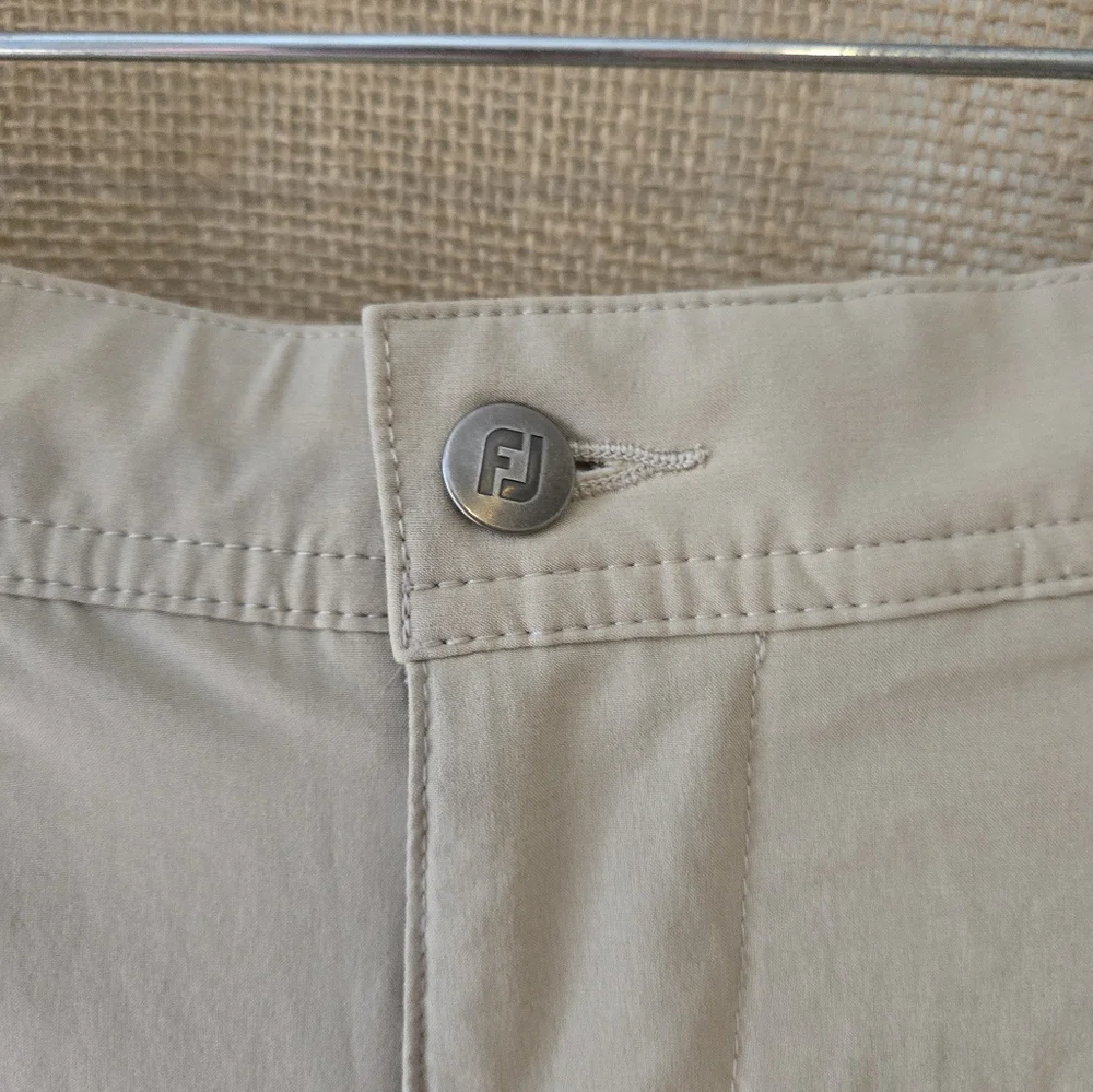 Men's FootJoy Tan Beige Shorts Size 38W - Picture 8 of 14